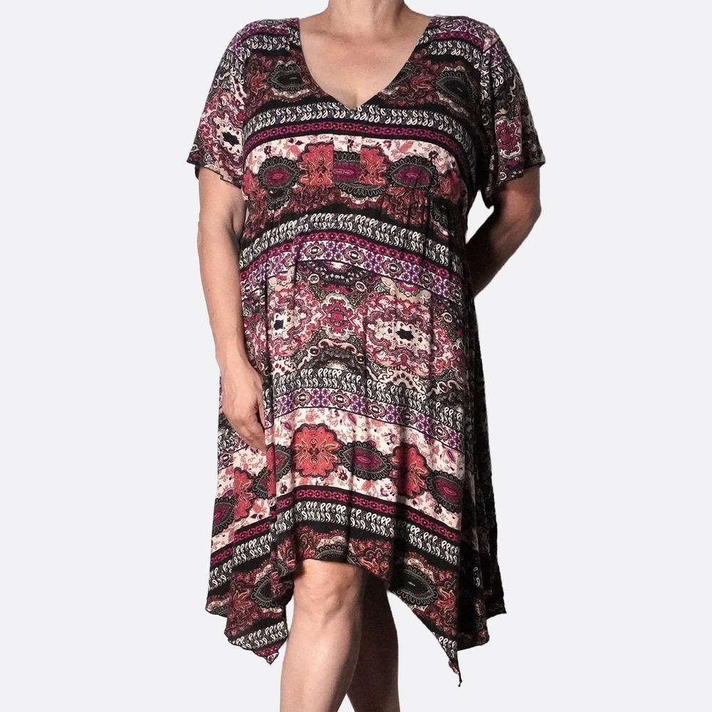 Maurices Paisley Print 2X 18 20 Burgundy Handkerchief Hem Dress Boho Chic